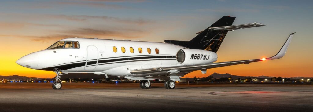 N667WJ Exterior